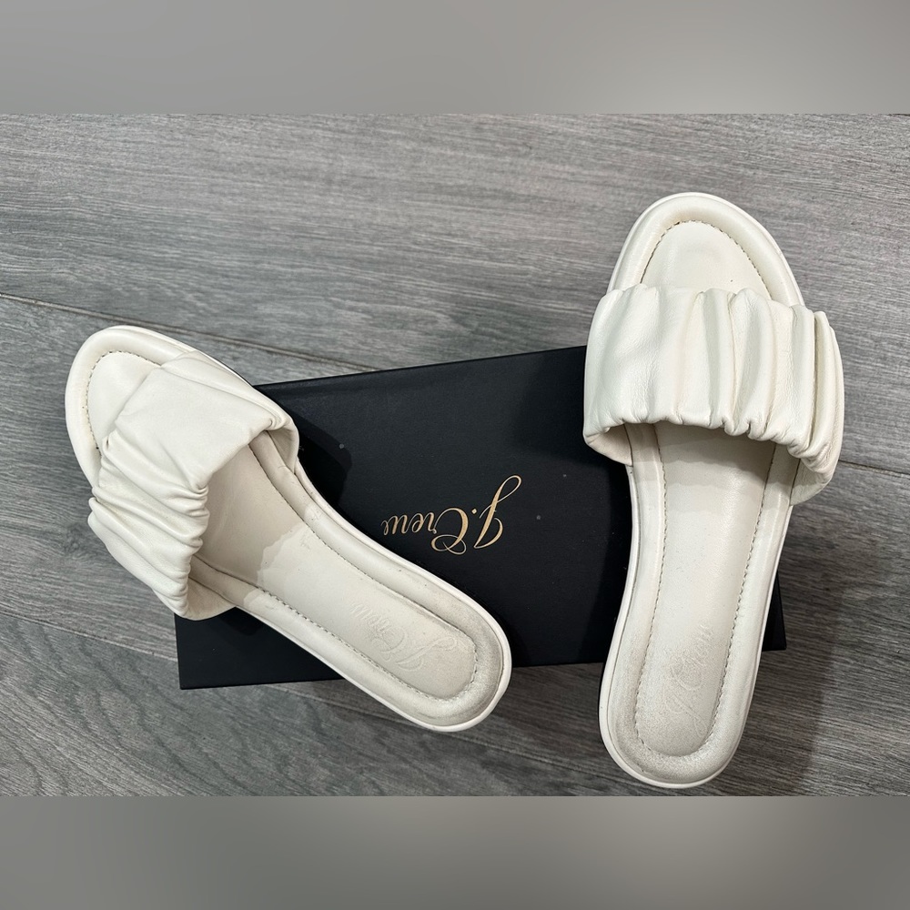 White flats